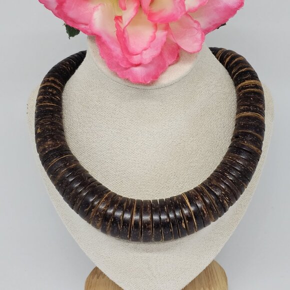 Chunky Graduated Brown Wood Disc Beaded Statement Bohemian Necklace 19" - Picture 10 of 12